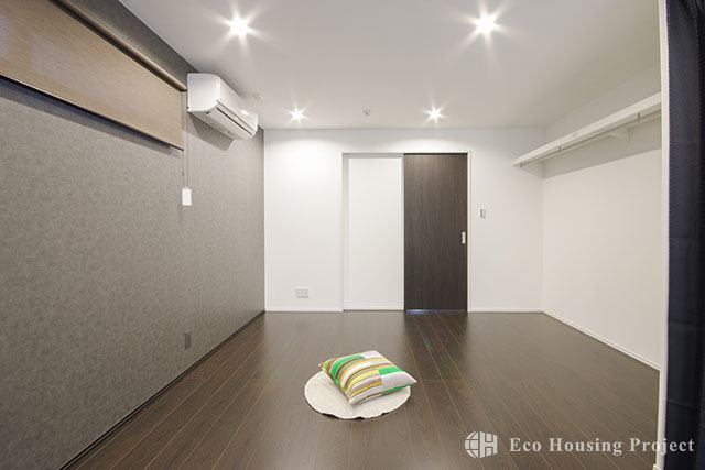 Chic Modern×3階建て 2世代で暮らす家